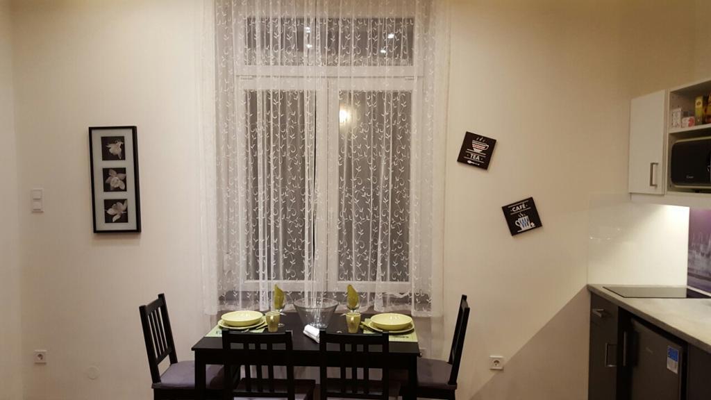 K10 B Kazinczy Apartment Budapest Luaran gambar